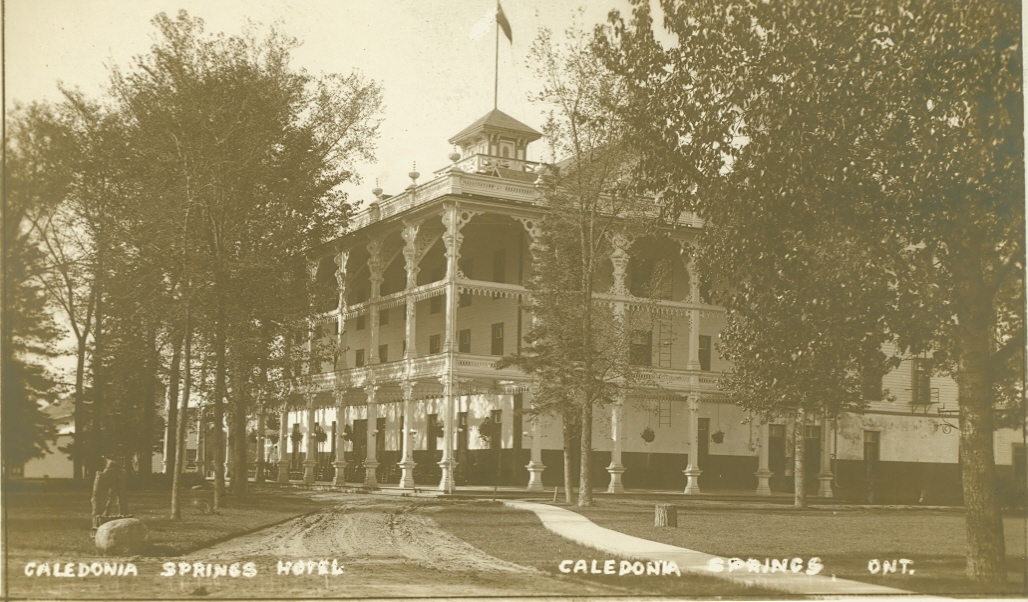 Old photo of the Caledonia Springs Hotel