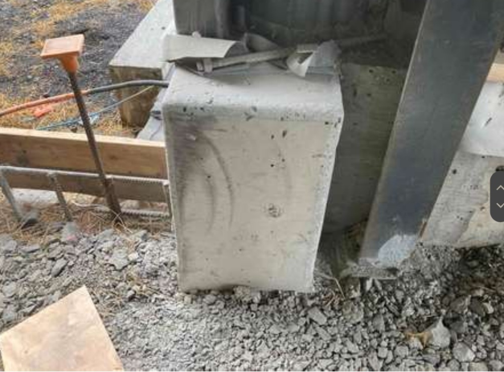 Grinding concrete columns